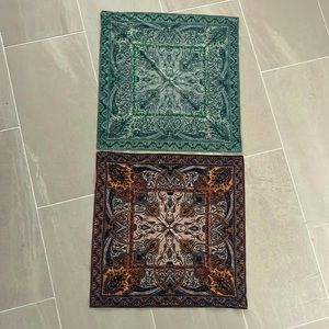 2 square bandannas
